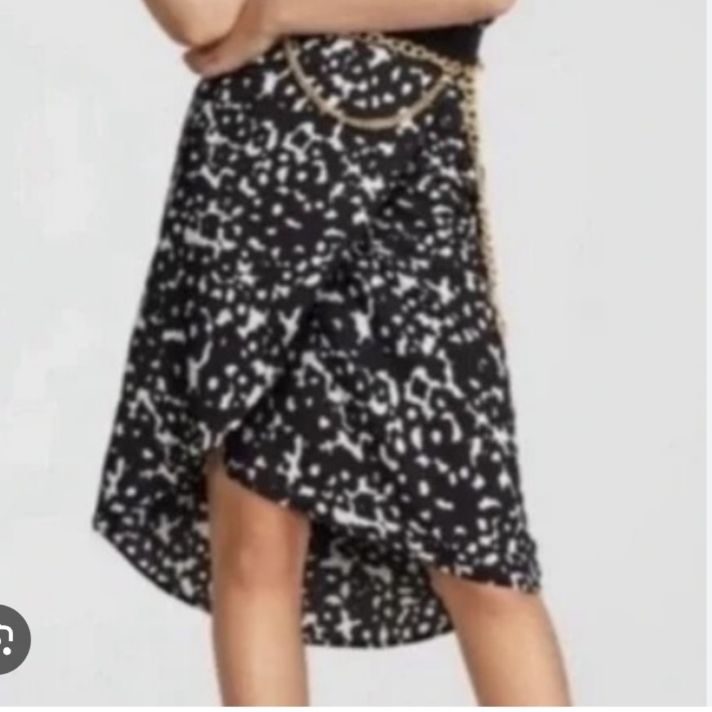 CAbi Black and White Midi Skirt